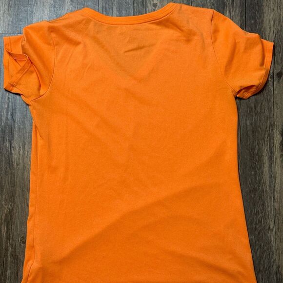 Nike Dri-FIT Orange T-Shirt with Black Swoosh Logo - Picture 3 of 6